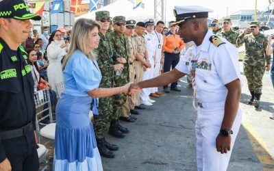 Alcaldesa Virna Johnson declara Huéspedes de Honor al Buque Escuela ARC Gloria y su tripulación