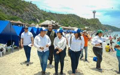 Realizada mesa estratégica de seguimiento con prestadores turísticos de Playa Blanca